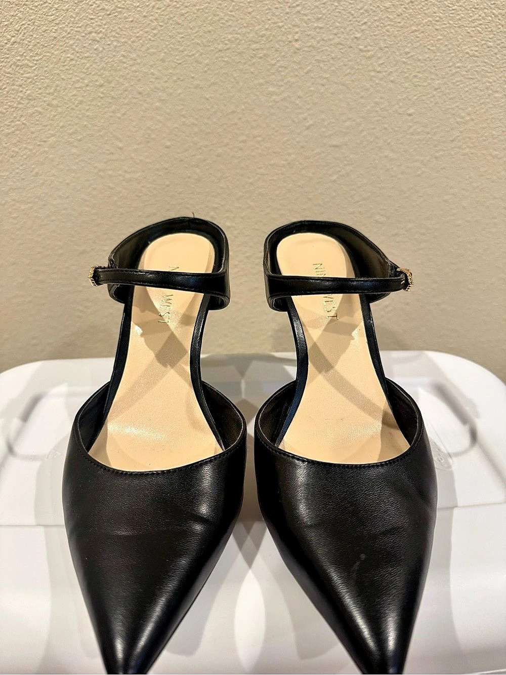 Nine West Pointed Toe Ankle Strap Heels in Black Like New